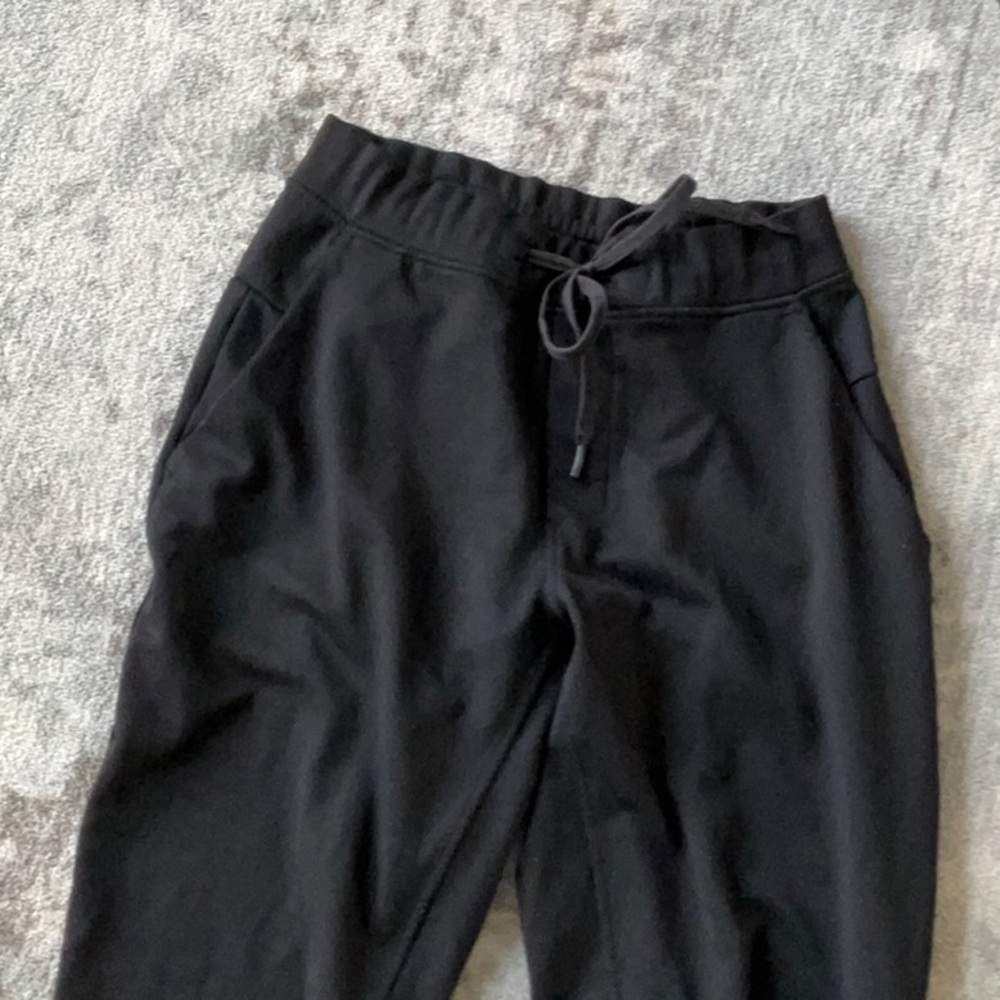 Men’s lululemon joggers
